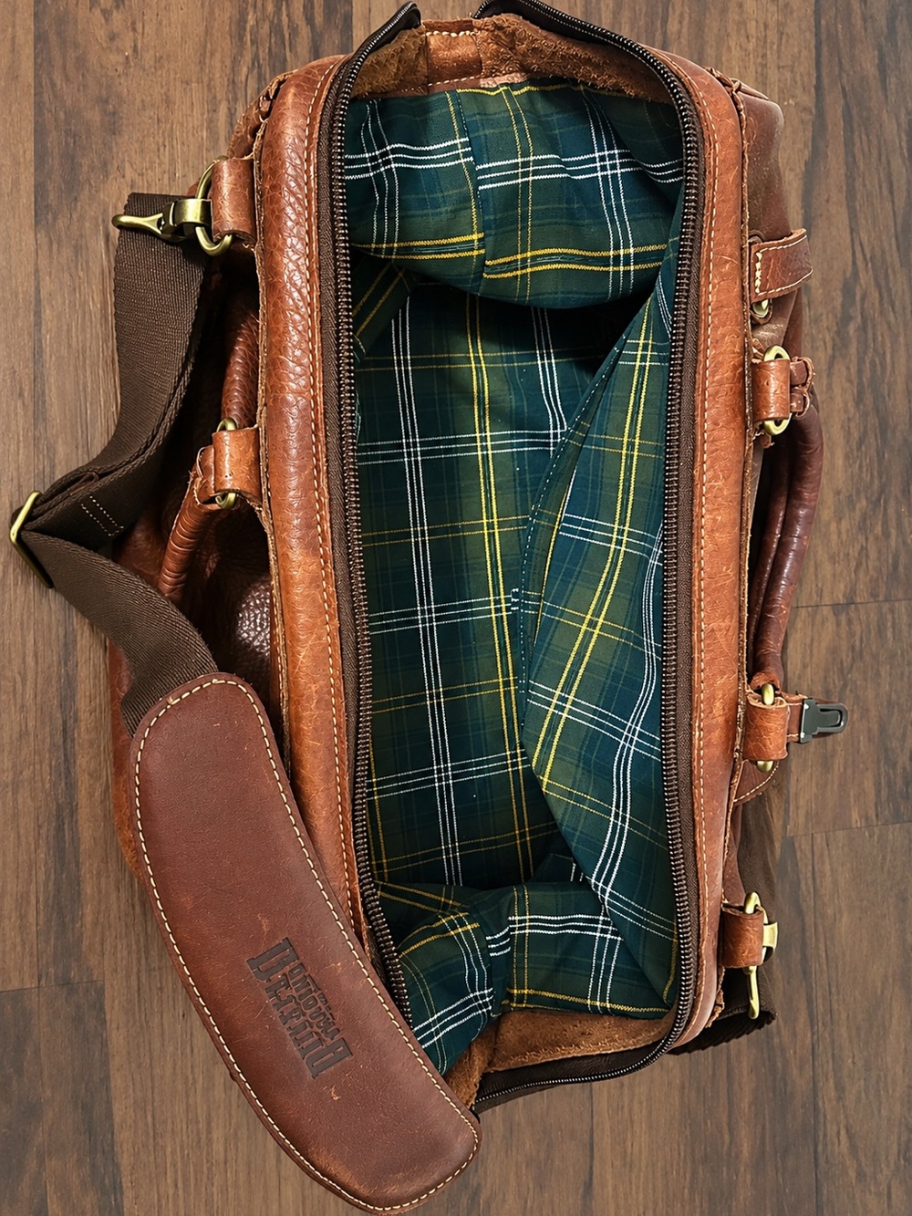Duluth Trading Co Brown Leather Weekender Bag - Picture 4 of 4